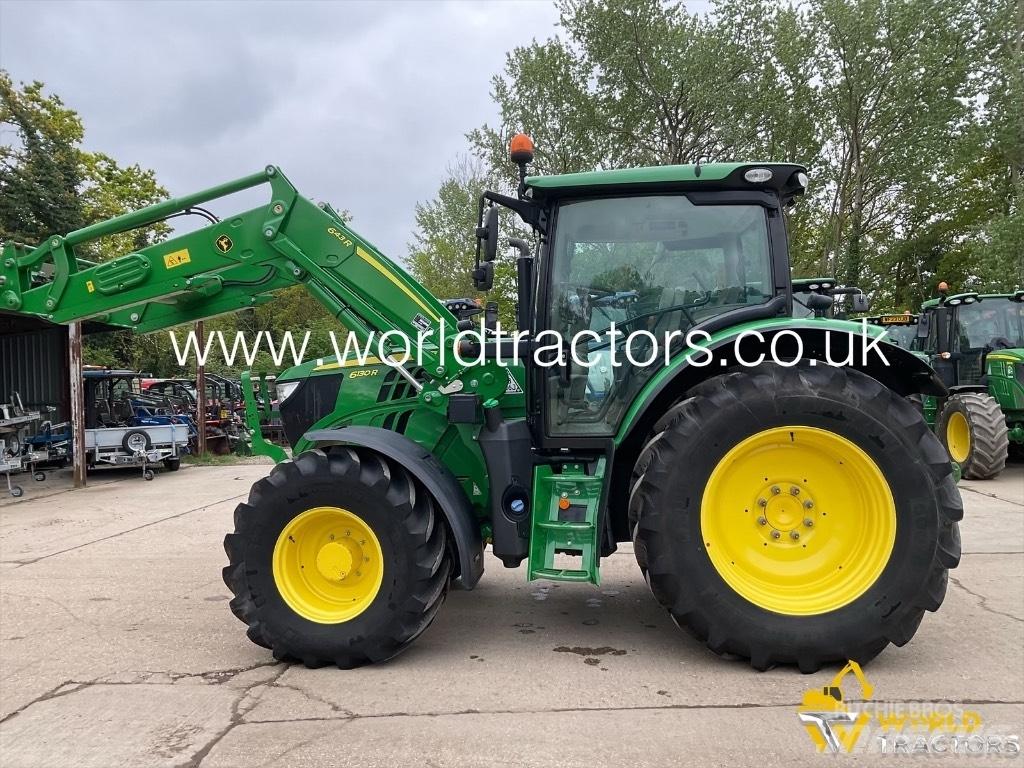 John Deere 6130 R الجرارات