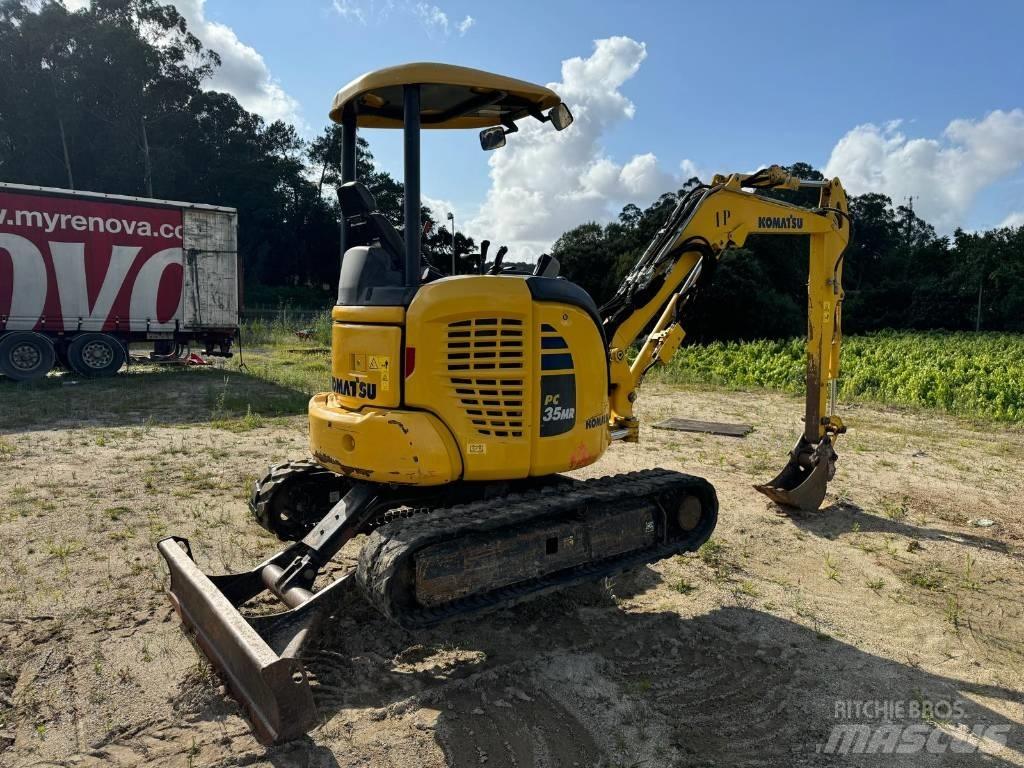 Komatsu PC 35 MR حفارات صغيرة أقل من 7 طن (حفارات صغيرة)