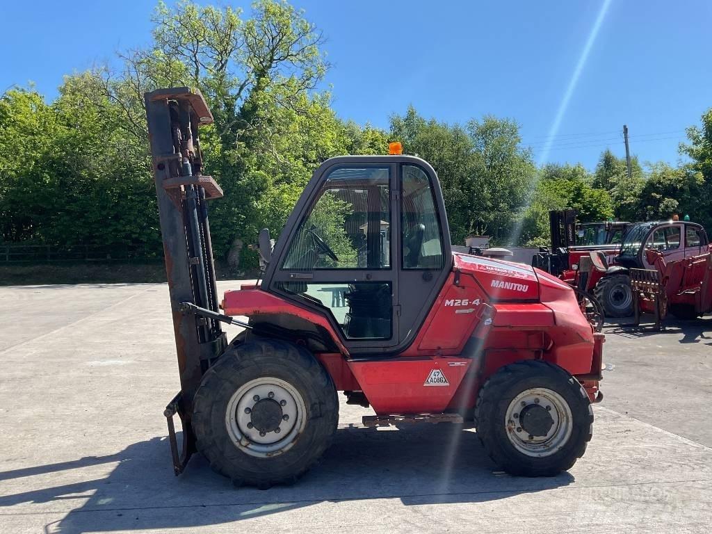 Manitou M 26.4 مناولات متداخلة