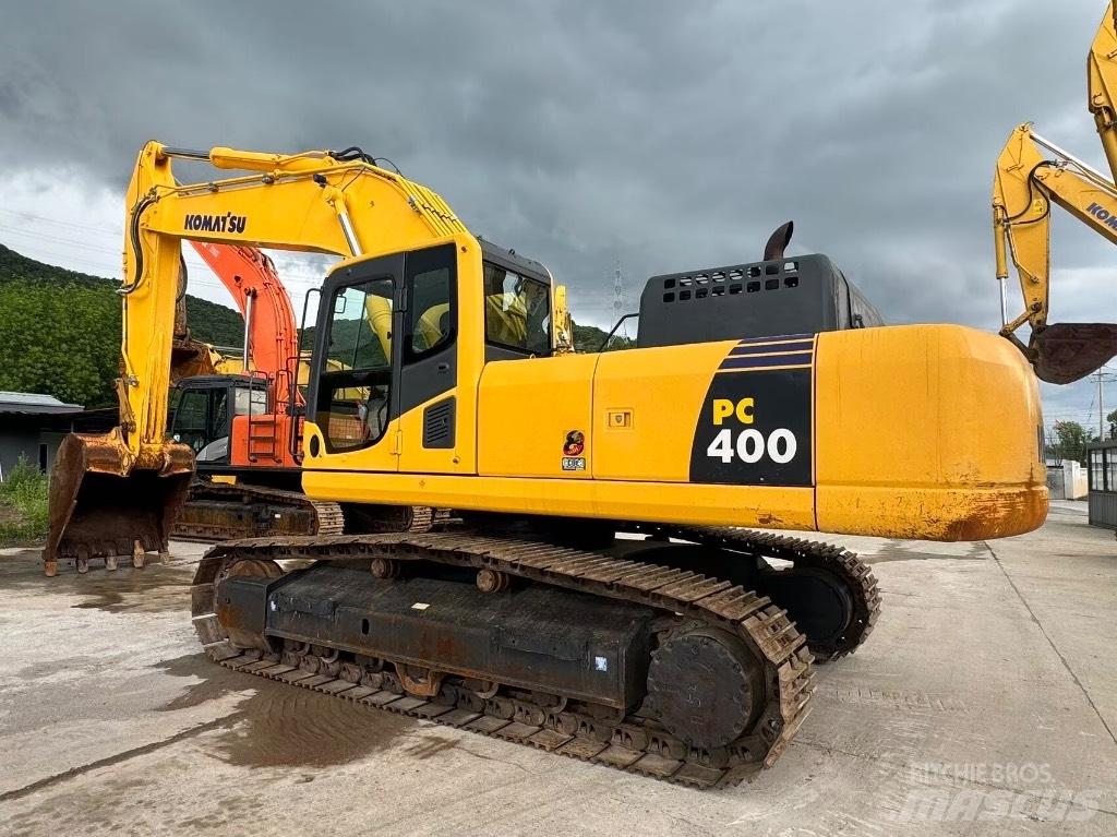 Komatsu PC 400-8 حفارات زحافة