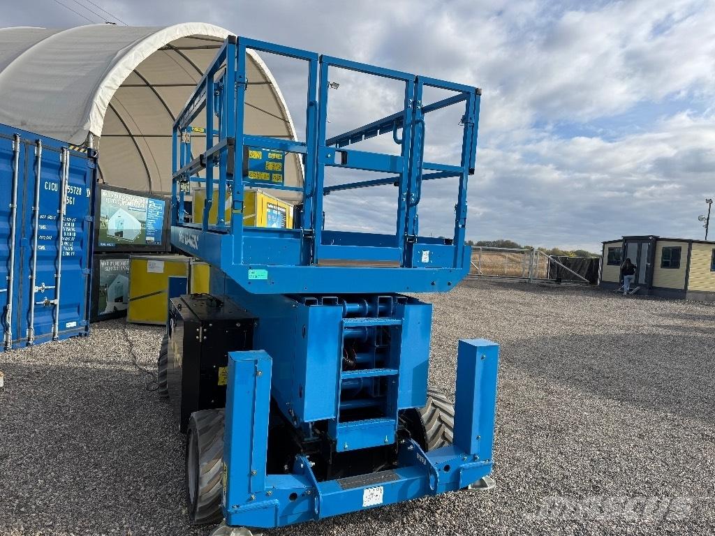 Genie GS 4069 DC رافعات مقصية الشكل