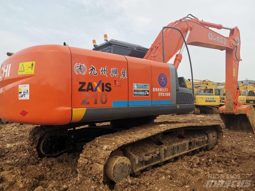 Hitachi ZX 210 حفارات زحافة