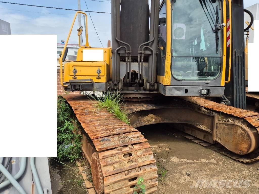 Volvo EC 290 BL حفارات زحافة