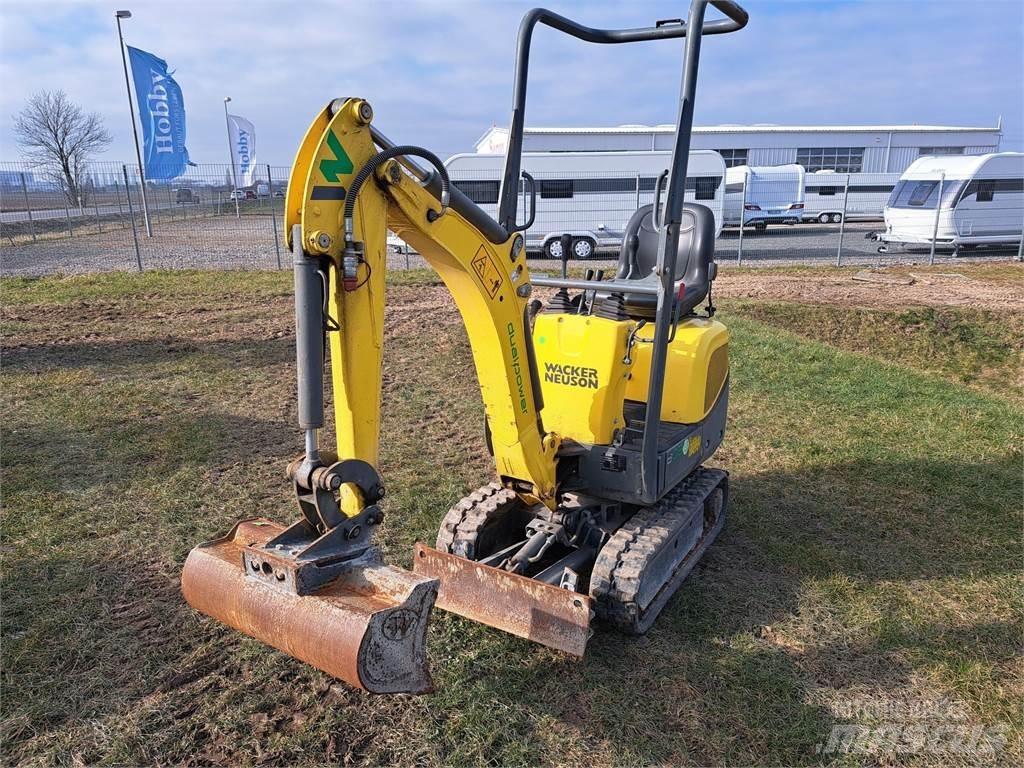 Wacker Neuson 803 حفارات زحافة
