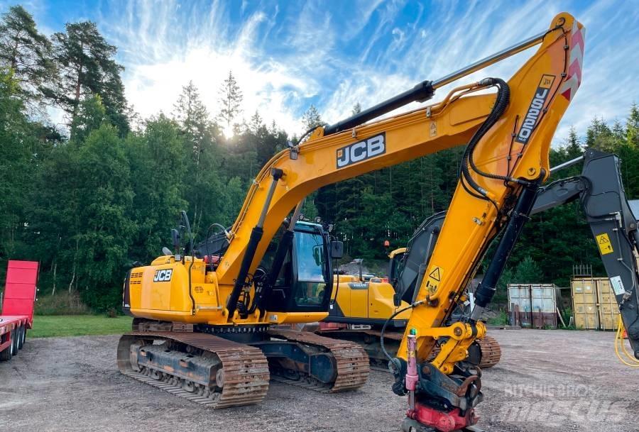 JCB JS 220 N LC حفارات زحافة