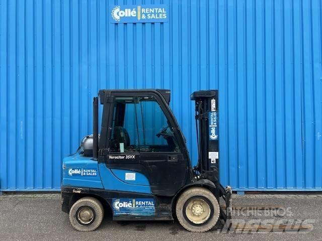 Yale GLP 35 VX شاحنات LPG