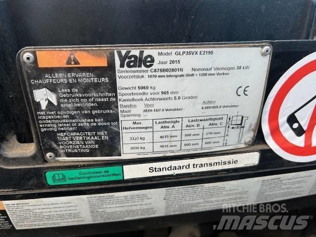 Yale GLP 35 VX شاحنات LPG