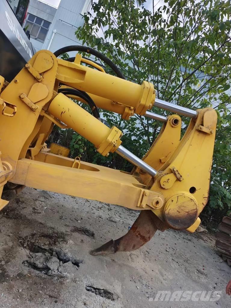 Shantui SD 32 بلدوزرات مجنزرة