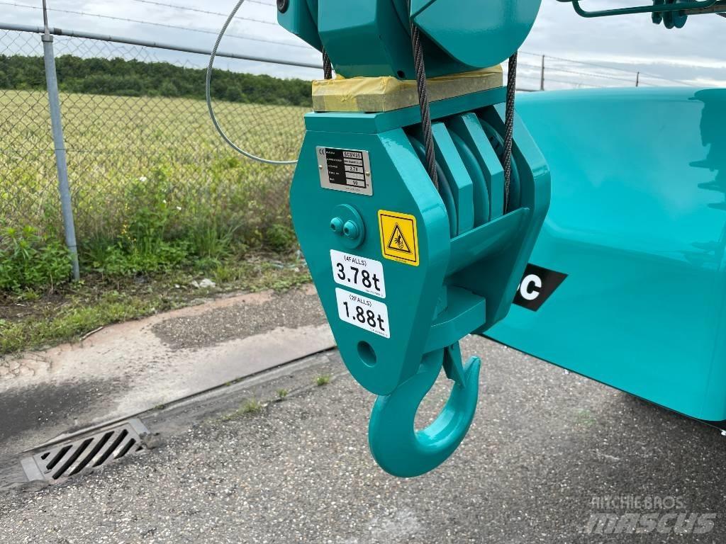 Maeda MC 405 CRME - 3 رافعات صغيرة