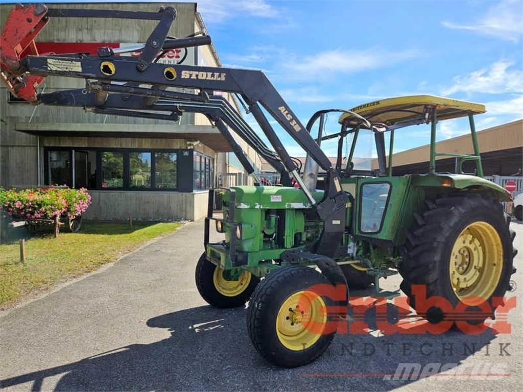 John Deere 2130 S الجرارات