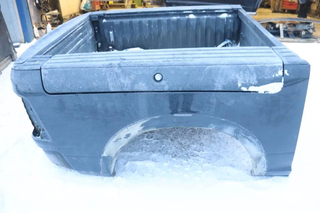 Dodge Ram كابينة والداخلية