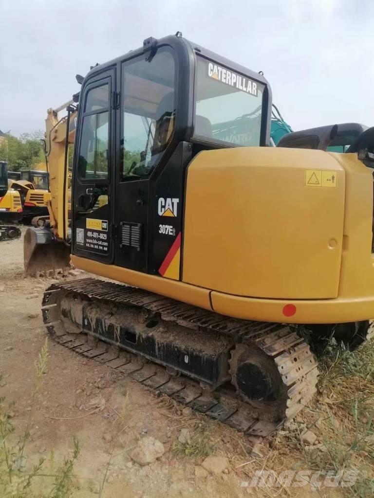 CAT 307E2 حفارات وسط 7 طن - 12 طن