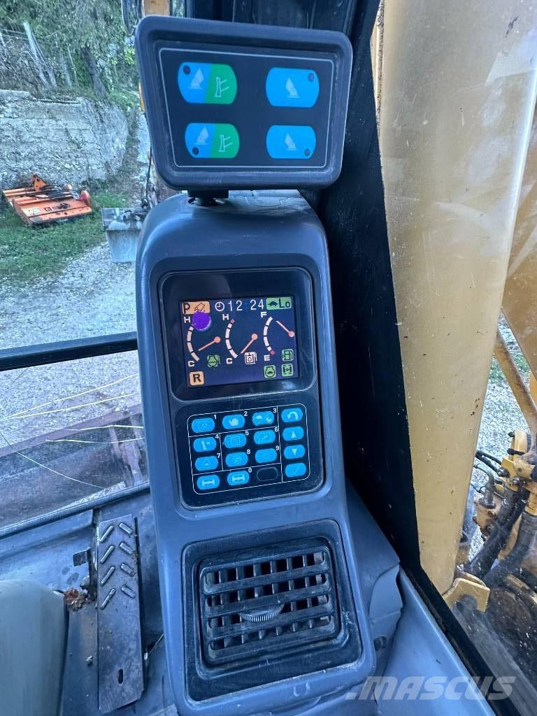 Komatsu PW 160-7E0 حفارات بعجل