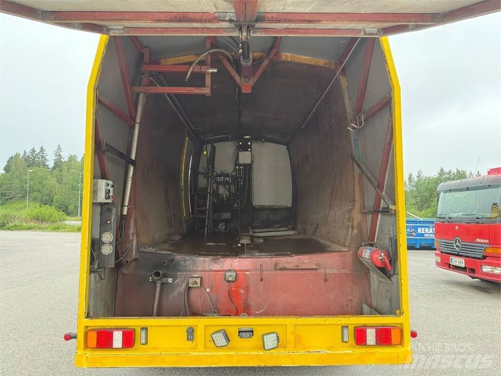 Scania P380 6x2*4 شاحنات الرافعات