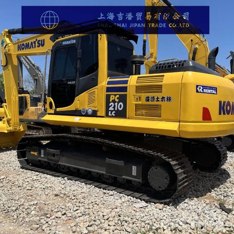 Komatsu PC 210 حفارات زحافة