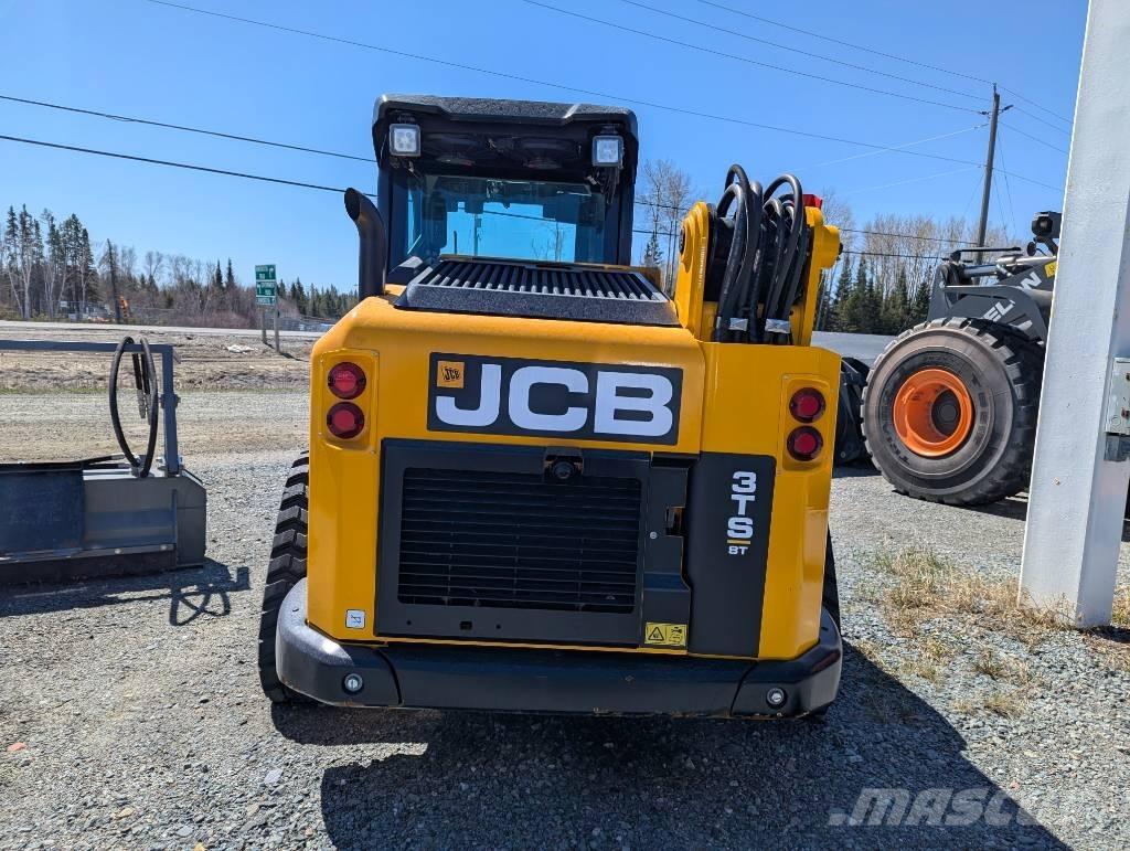 JCB 3TS-8T لوادر انزلاقية التوجيه