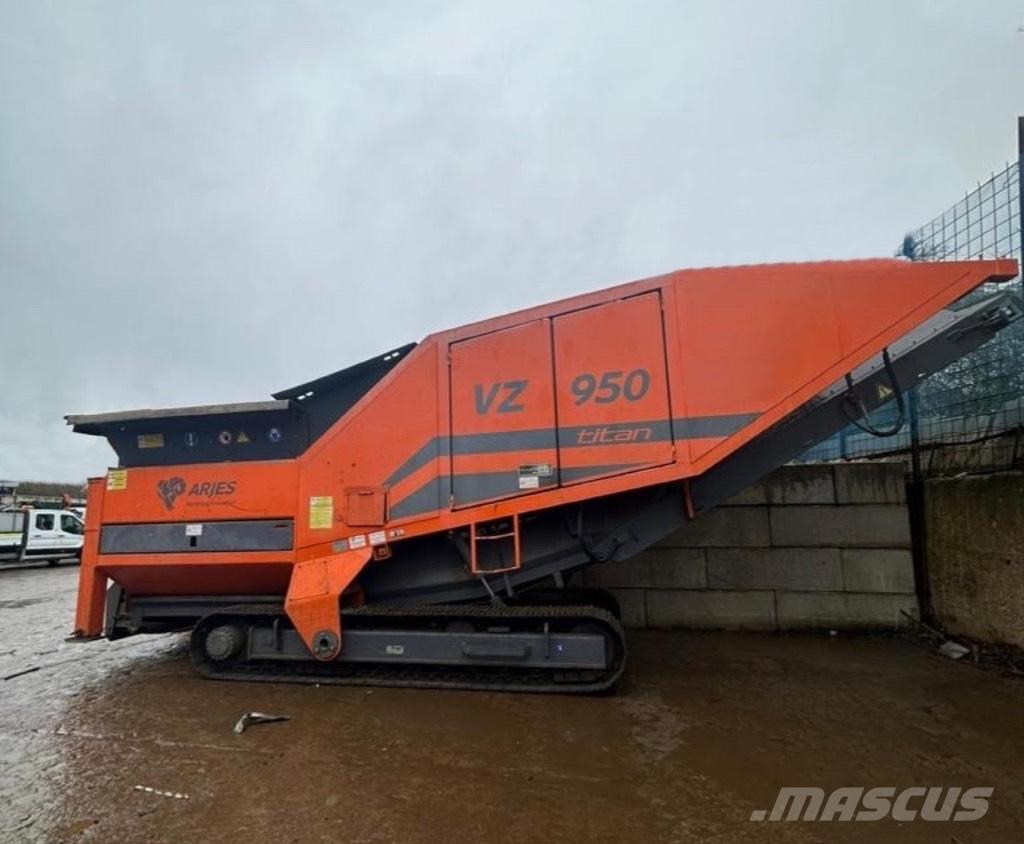 Arjes 950 Titan آلات تمزيق المخلفات
