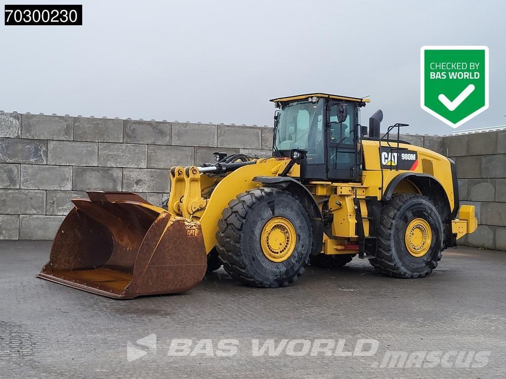 CAT 980 M لوادر بعجل