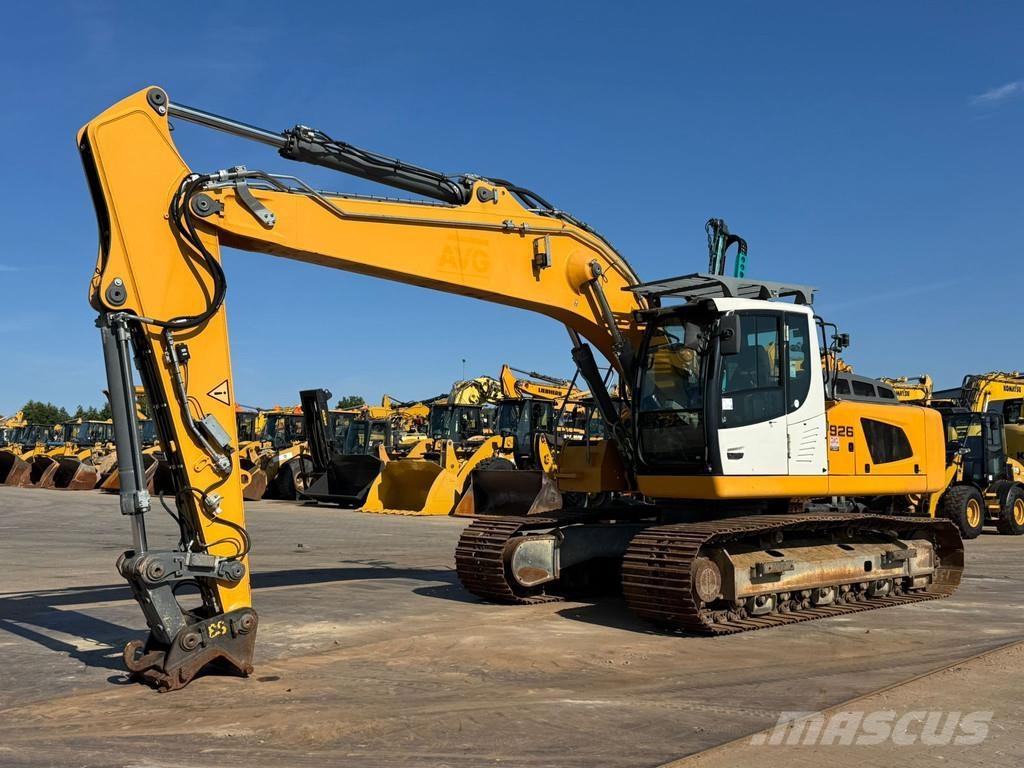 Liebherr R926 LC حفارات زحافة