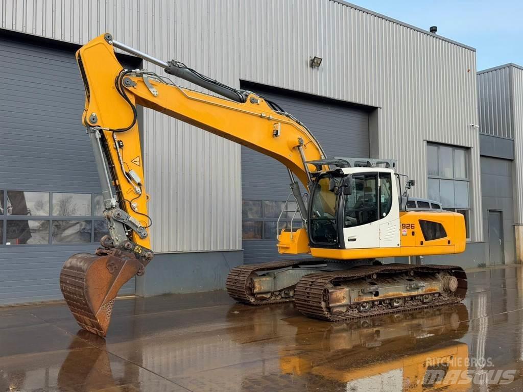 Liebherr R926 LC حفارات زحافة
