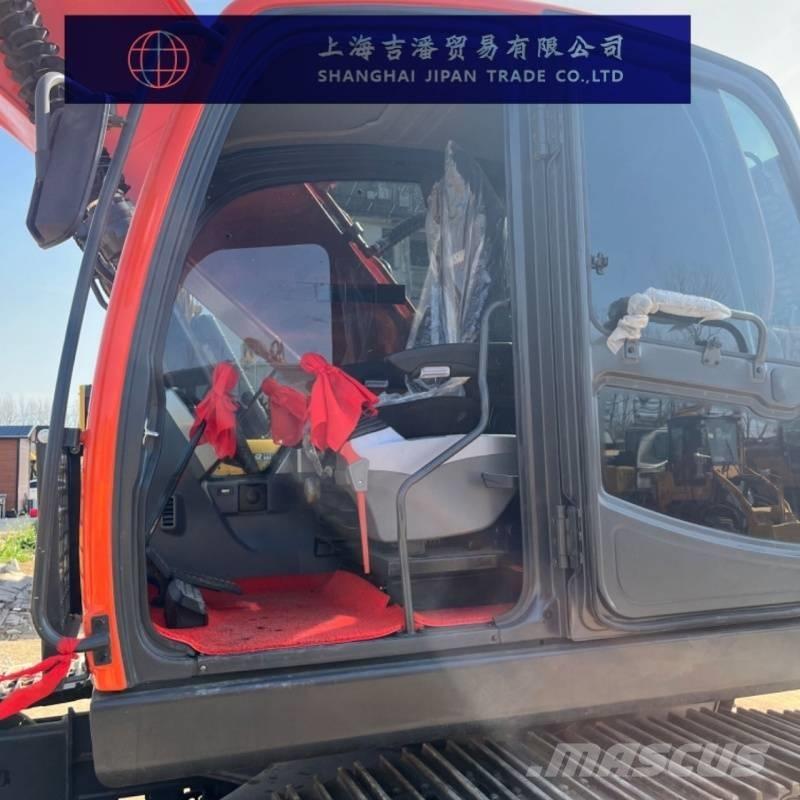 Doosan DX 225 حفارات زحافة