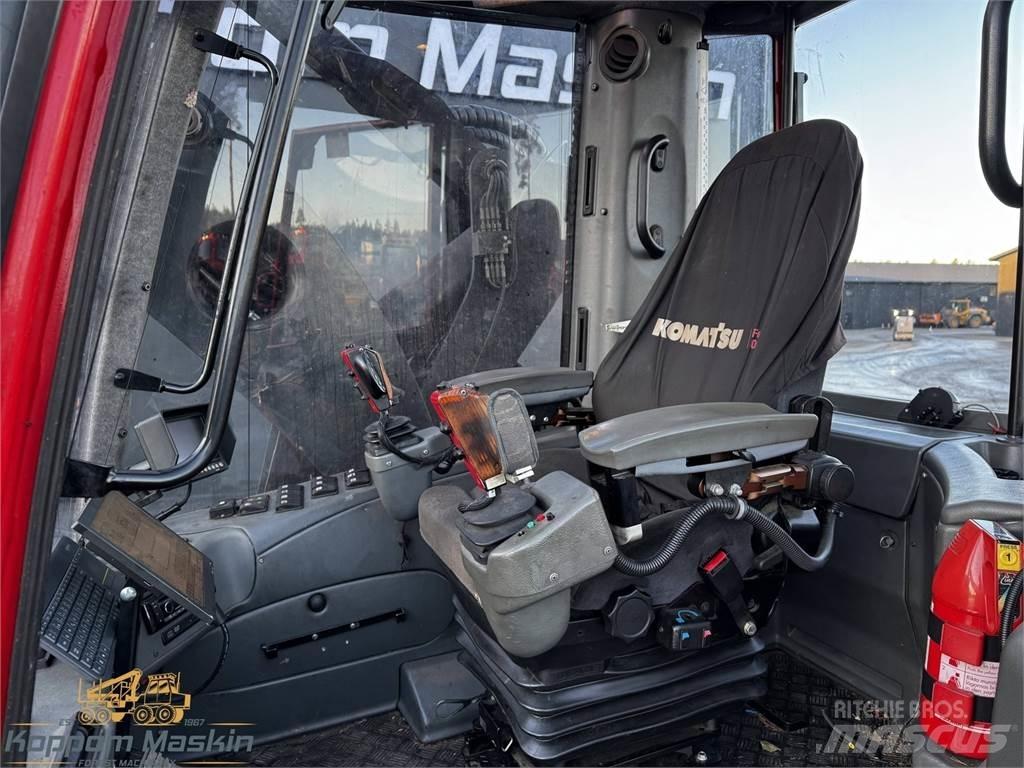 Komatsu 901 TX.1 حصادات
