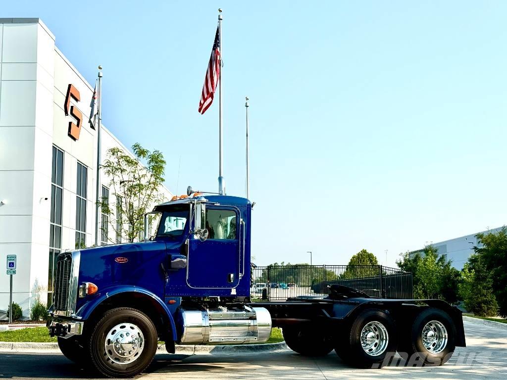Peterbilt 365 وحدات الجر