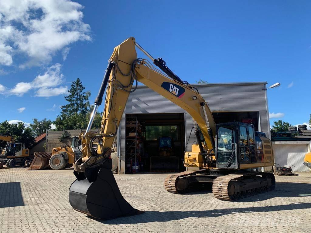 CAT 326FLN حفارات زحافة
