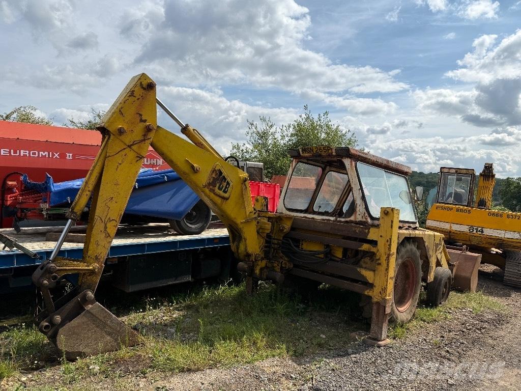 JCB 3 C II لوادر ذات جرافات عكسية