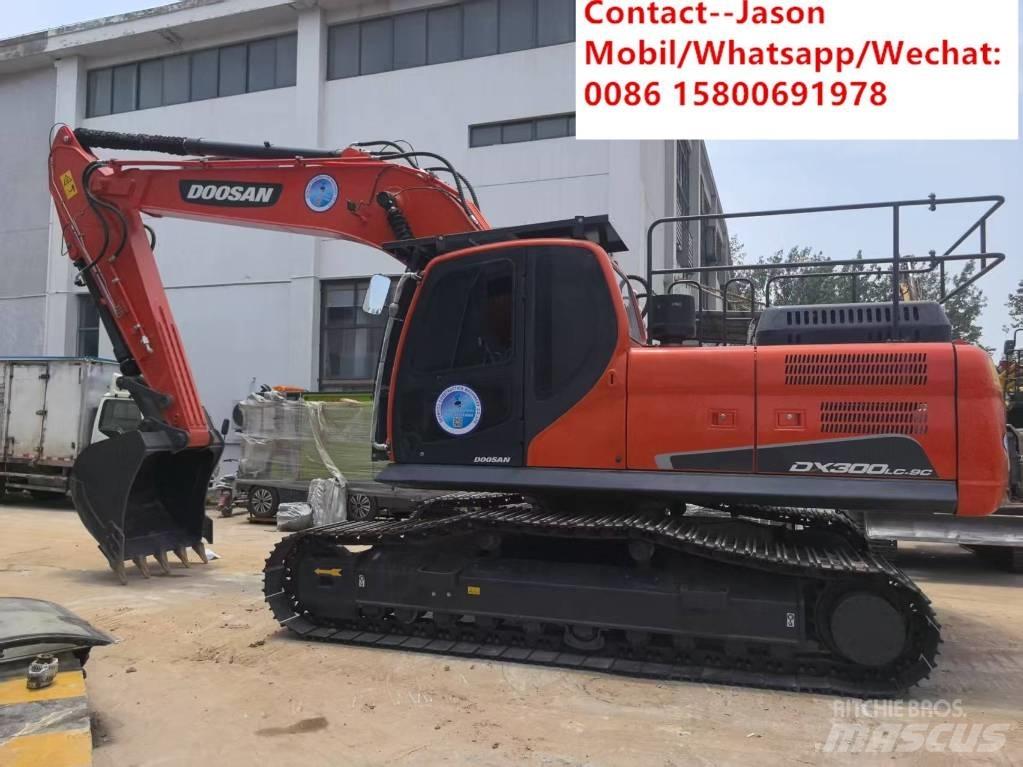 Doosan DX 300 LCA حفارات زحافة