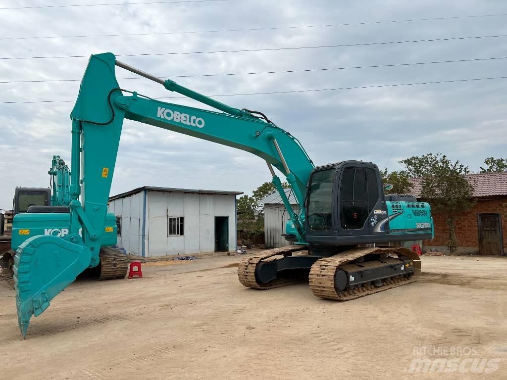 Kobelco SK 200-8 حفارات زحافة
