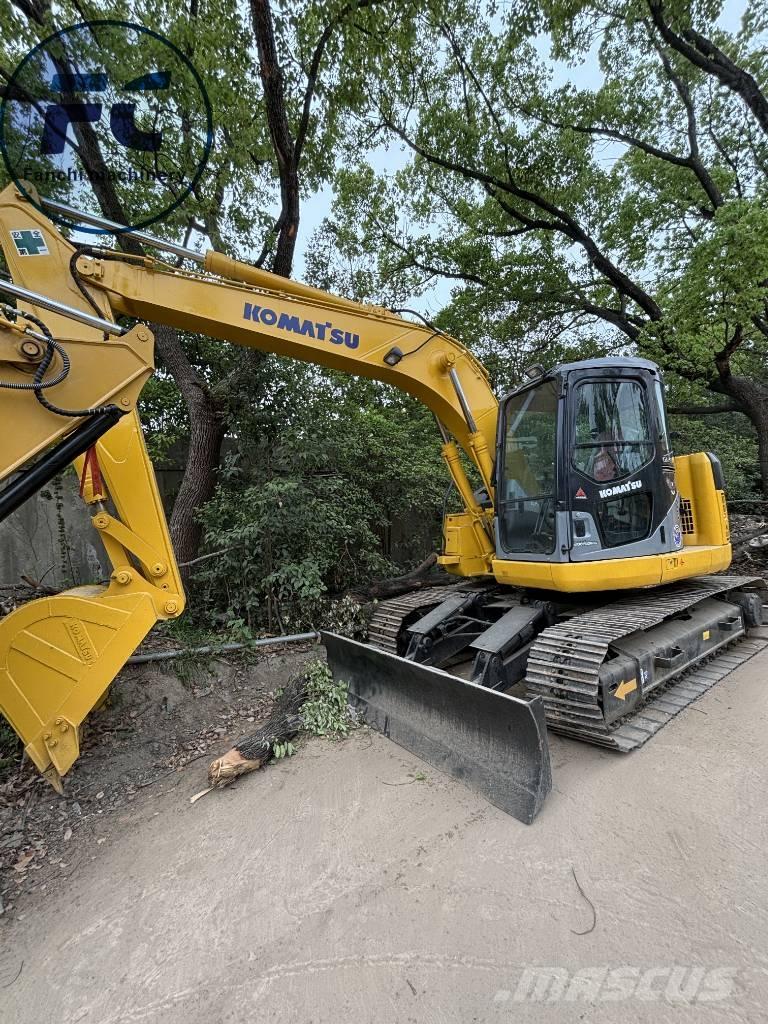 Komatsu 128 حفارات زحافة