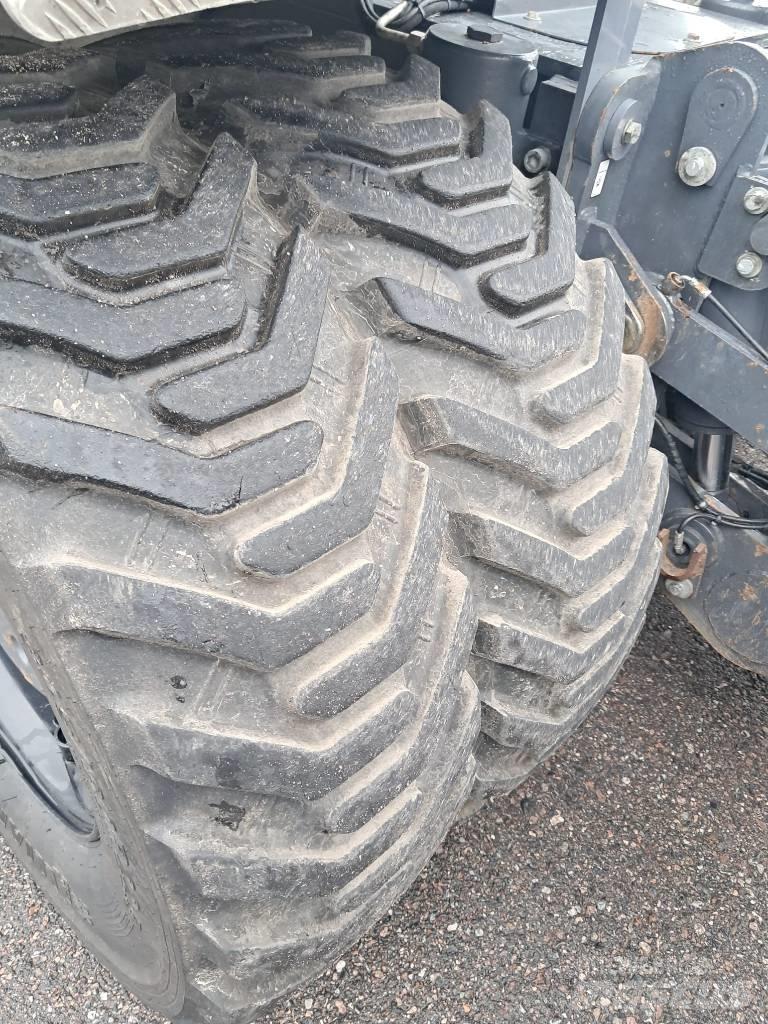 Doosan DX 165 W-5 حفارات بعجل