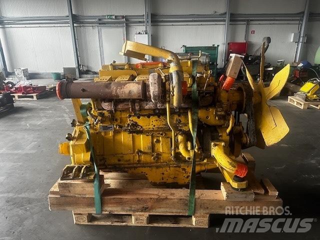 Komatsu SA6D140-1 محركات