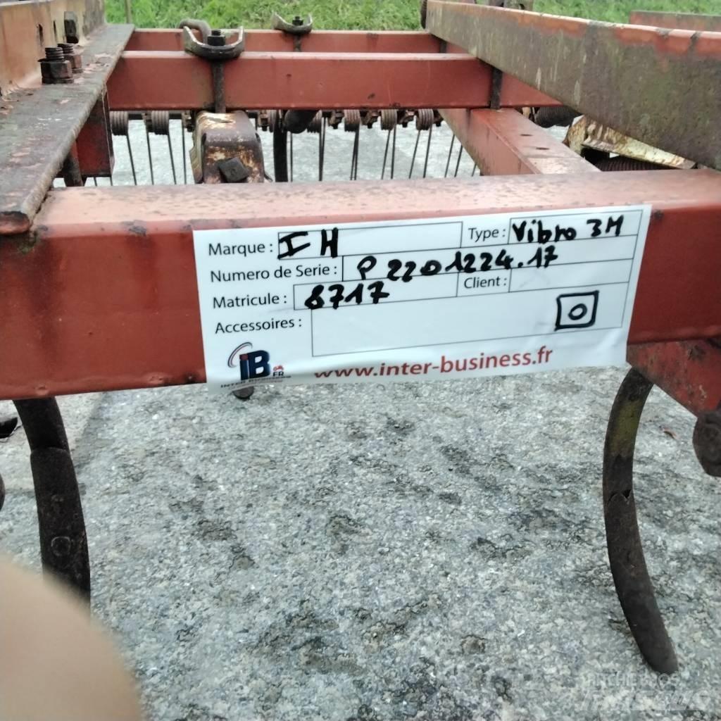 IH 3M زلاقات ميدانية