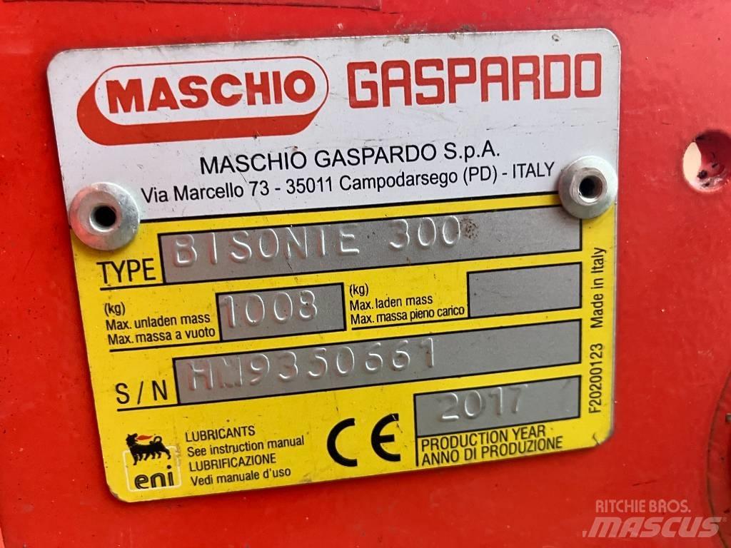 Maschio Bisonte 300 جزازات