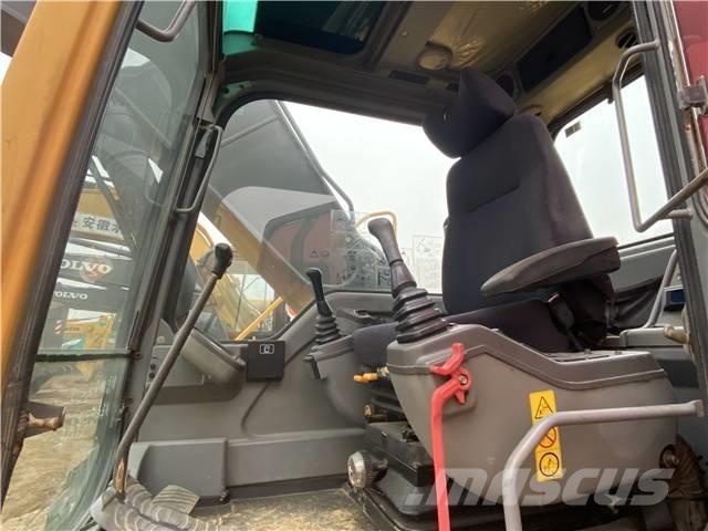 Volvo EC120 حفارات زحافة