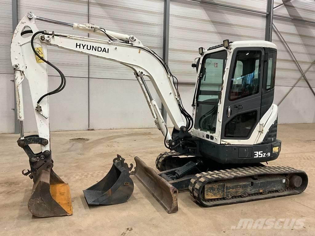 Hyundai Robex 35 Z-9 حفارات صغيرة أقل من 7 طن (حفارات صغيرة)