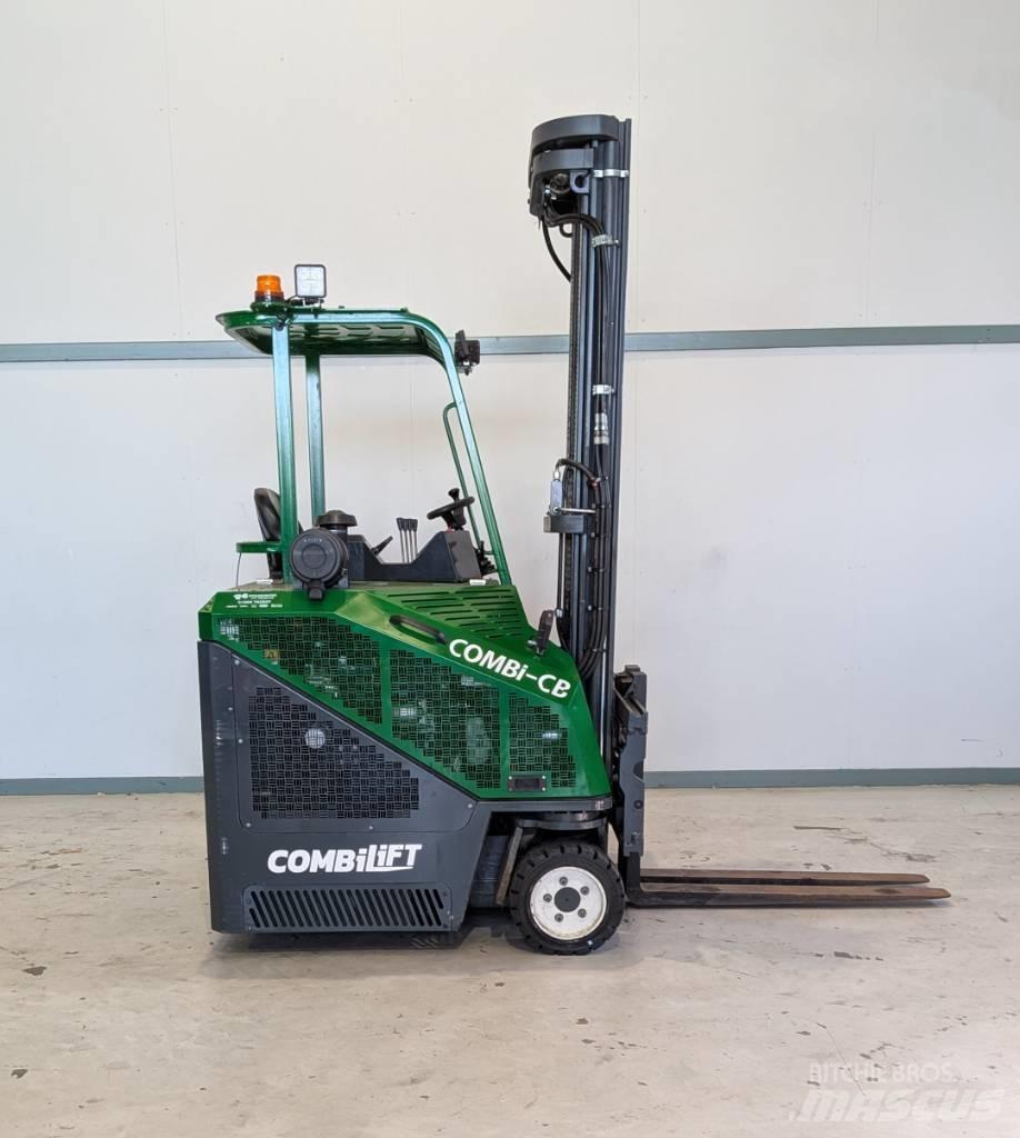 Combilift CB 3000 شاحنة المناولة رباعية الاتجاهات