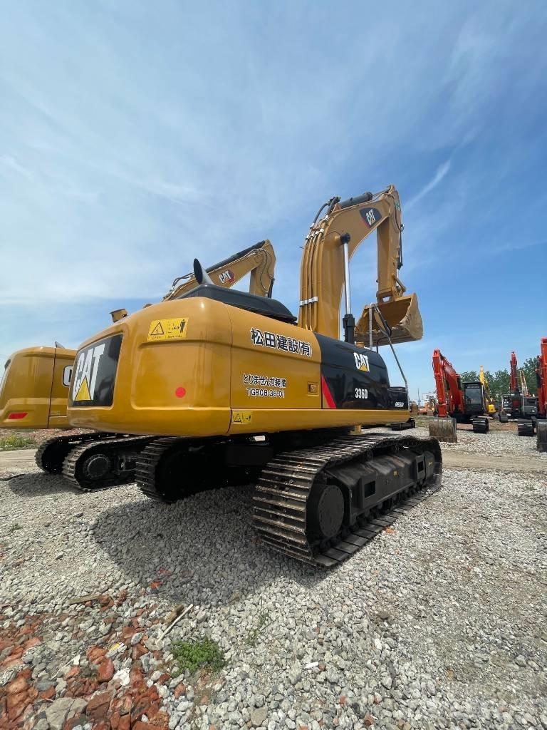 CAT 336D2 حفارات زحافة