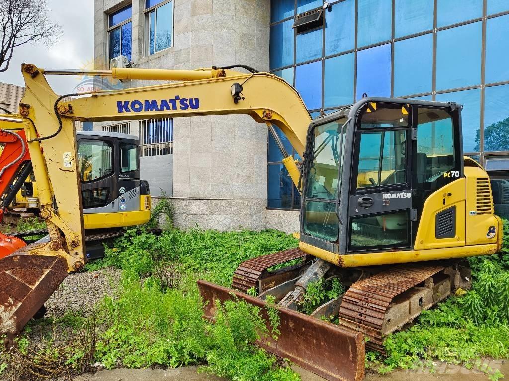 Komatsu PC 70-8 حفارات زحافة