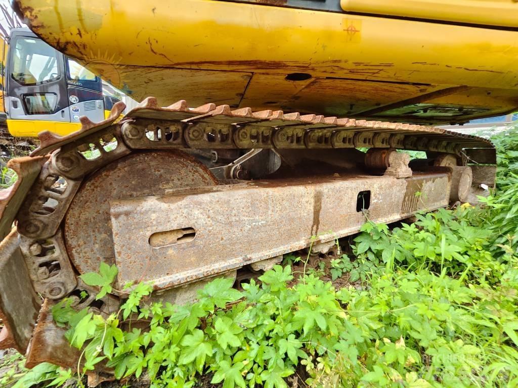Komatsu PC 70-8 حفارات زحافة