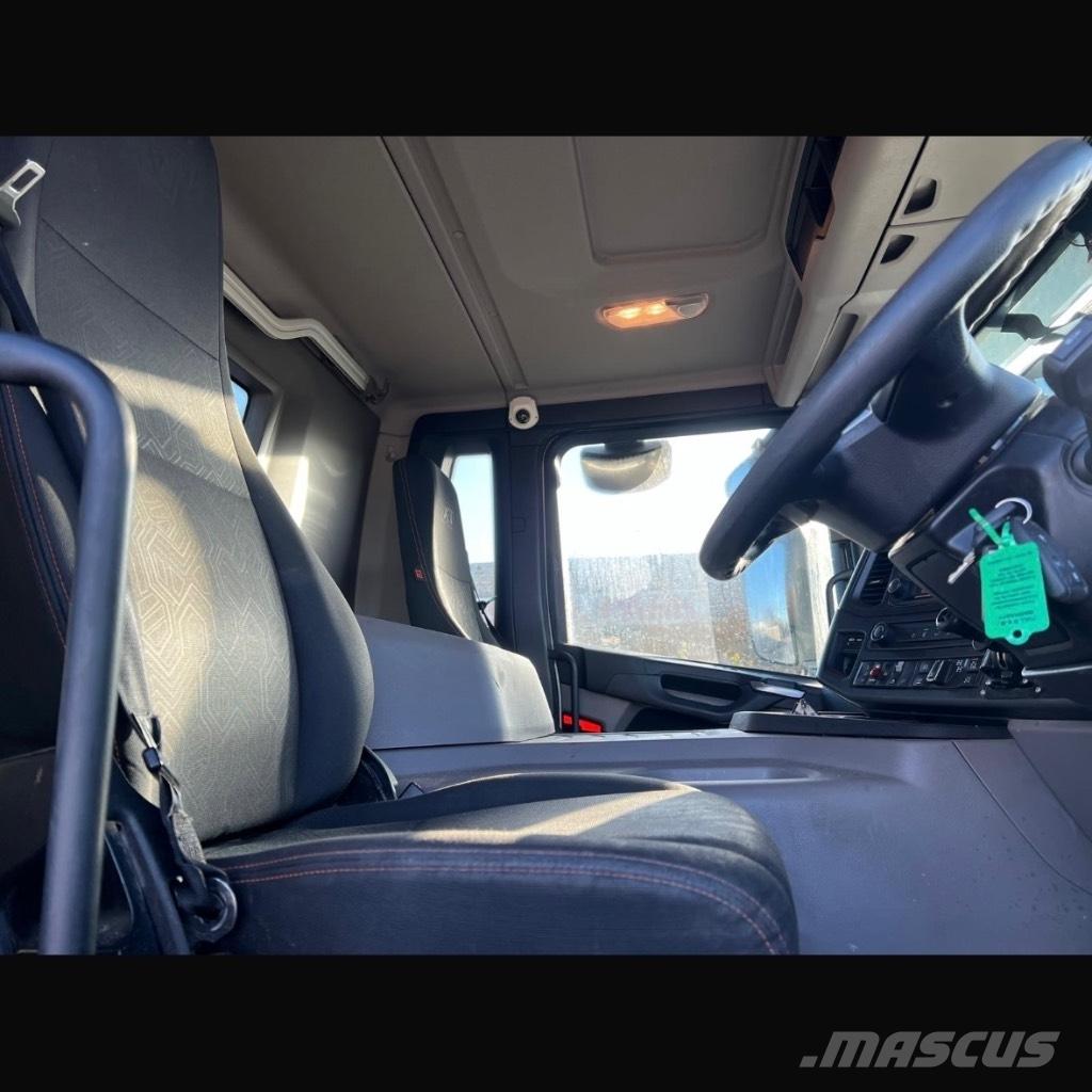 Scania XT410 شاحنات قلابة