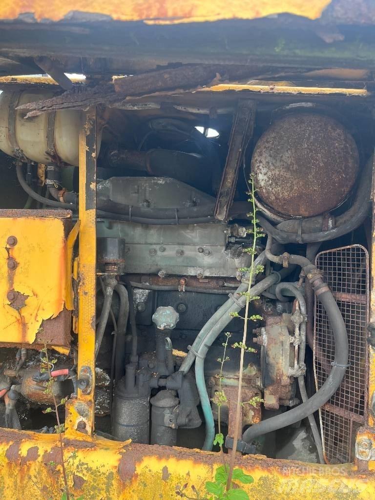 Volvo L 70 B لوادر بعجل