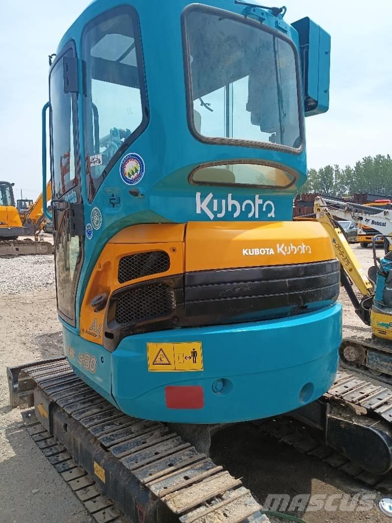 Kubota 30 حفارات صغيرة أقل من 7 طن (حفارات صغيرة)
