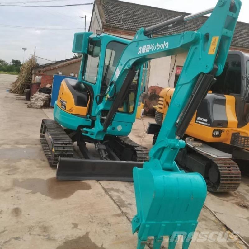 Kubota KX 135 حفارات زحافة