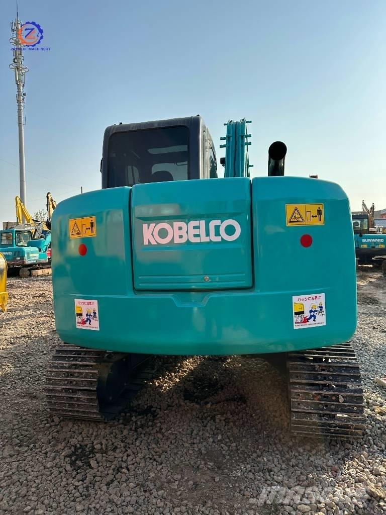 Kobelco SK 75 حفارات وسط 7 طن - 12 طن