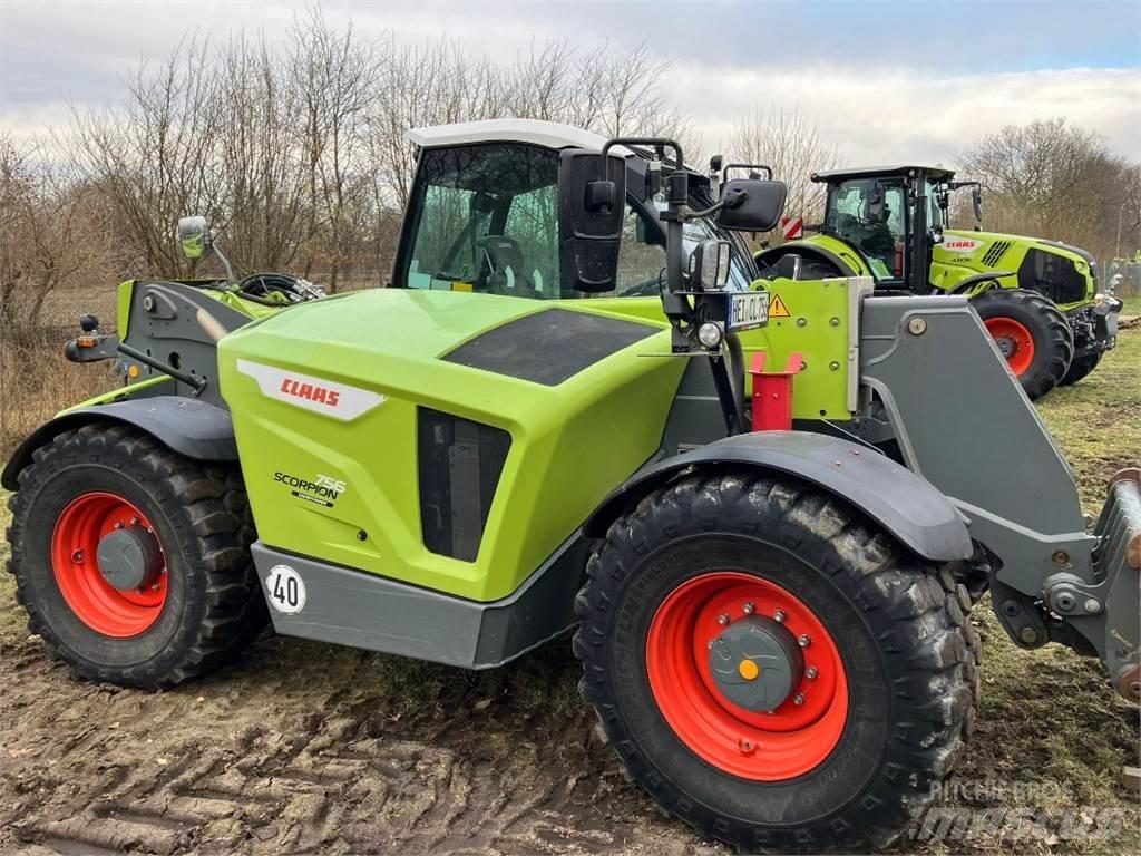 CLAAS SCORPION 756 مناولات متداخلة
