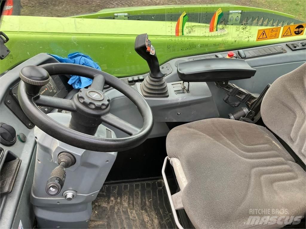 CLAAS SCORPION 756 مناولات متداخلة
