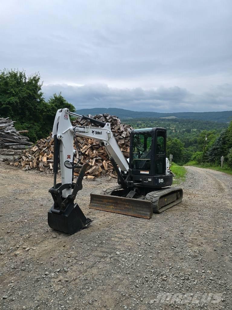 Bobcat E45 حفارات صغيرة أقل من 7 طن (حفارات صغيرة)